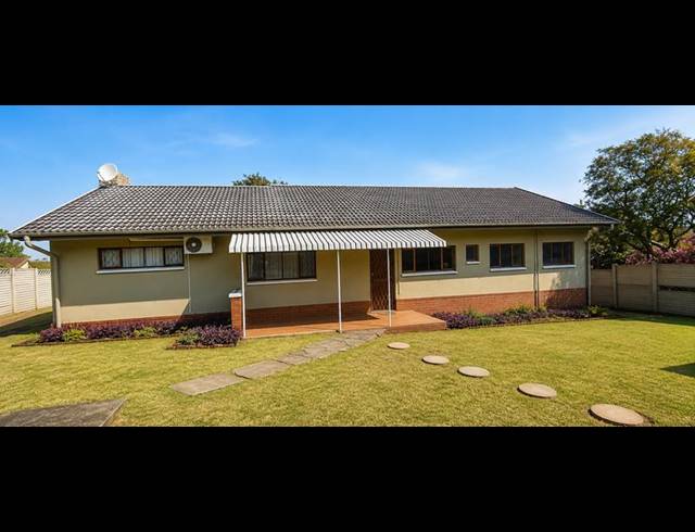 4 BEDROOM HOUSE FOR SALE IN HAYFIELDS